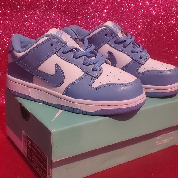 Nike dunks - Picture 2 of 2